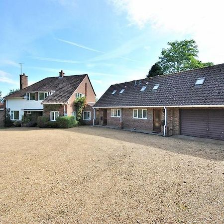 House On The Hill Bed & Breakfast Little Massingham Oda fotoğraf